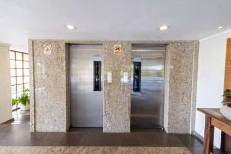 Apartamento à venda com 100m², 3 quartos e 1 vagaHall de entrada