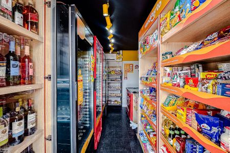 Apartamento à venda com 36m², 2 quartos e sem vagaÁrea comum