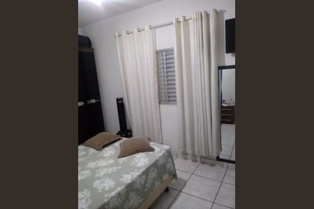 Quarto de casa para alugar com 2 quartos, 180m² em Vila Albertina, São Paulo