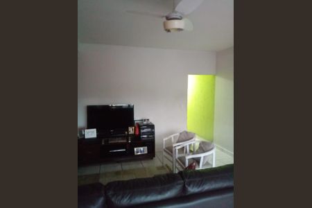 Sala de casa para alugar com 2 quartos, 180m² em Vila Albertina, São Paulo