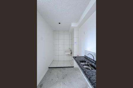 Apartamento para alugar com 36m², 2 quartos e sem vagaCozinha e Área de Serviço