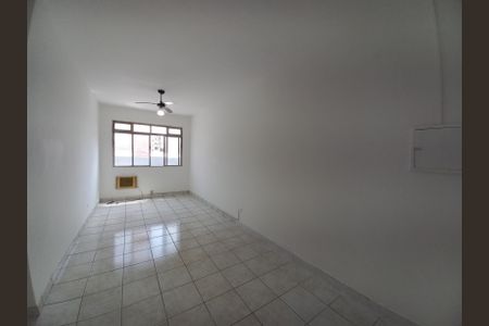 Apartamento para alugar com 70m², 2 quartos e sem vaga Apartamento para alugar com 70m², 2 quartos e sem vagaSala