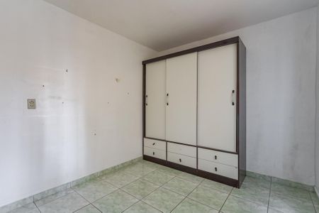 Quarto 2 de apartamento para alugar com 2 quartos, 40m² em Mário Quintana, Porto Alegre
