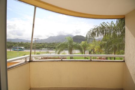 Varanda de apartamento à venda com 1 quarto, 50m² em Barra Olímpica, Rio de Janeiro