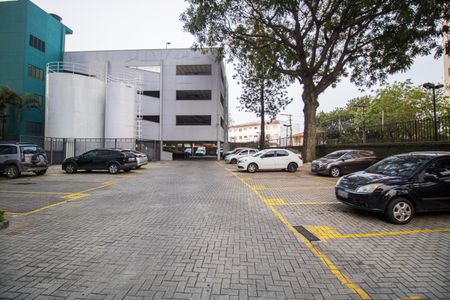 Apartamento à venda com 56m², 3 quartos e 1 vaga Apartamento à venda com 56m², 3 quartos e 1 vagaÁrea comum - Estacionamento