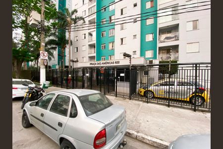 Apartamento à venda com 56m², 3 quartos e 1 vaga Apartamento à venda com 56m², 3 quartos e 1 vagaFachada