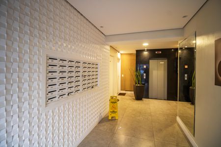 Apartamento à venda com 56m², 3 quartos e 1 vaga Apartamento à venda com 56m², 3 quartos e 1 vagaHall de entrada