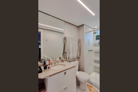 Apartamento à venda com 142m², 3 quartos e 2 vagasBanheiro da Suíte 1