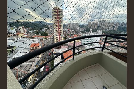 Apartamento para alugar com 77m², 2 quartos e 1 vagaVaranda