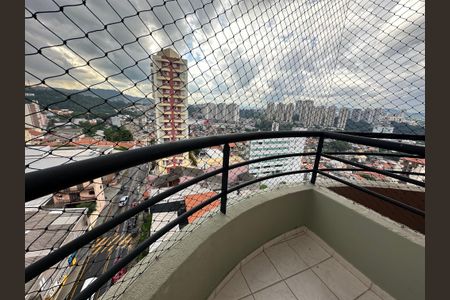 Apartamento para alugar com 77m², 2 quartos e 1 vagaVaranda