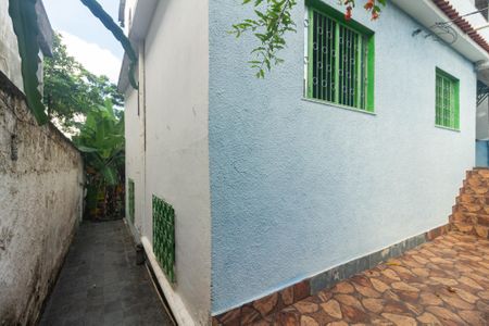 Casa para alugar com 383m², 1 quarto e 2 vagas Casa para alugar com 383m², 1 quarto e 2 vagasCorredor