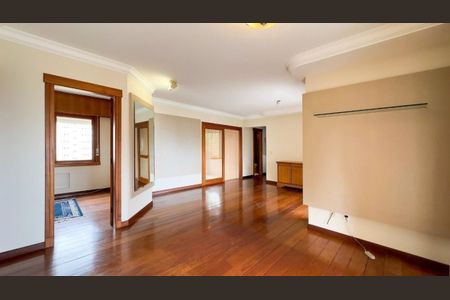 Foto 13 de apartamento à venda com 3 quartos, 174m² em Auxiliadora, Porto Alegre