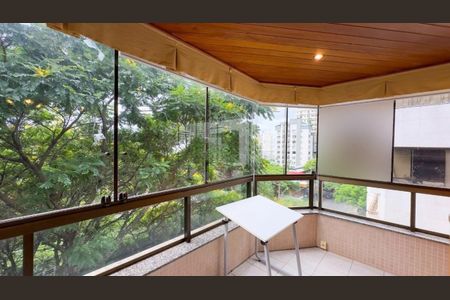 Apartamento à venda com 174m², 3 quartos e 2 vagas Apartamento à venda com 174m², 3 quartos e 2 vagasFoto 06