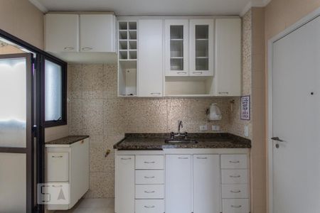 Apartamento para alugar com 90m², 3 quartos e 2 vagas Apartamento para alugar com 90m², 3 quartos e 2 vagasCozinha