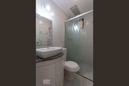 Apartamento para alugar com 90m², 3 quartos e 2 vagas Apartamento para alugar com 90m², 3 quartos e 2 vagasBanheiro