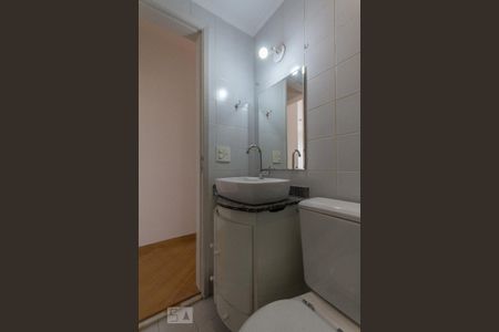 Apartamento para alugar com 90m², 3 quartos e 2 vagas Apartamento para alugar com 90m², 3 quartos e 2 vagasBanheiro