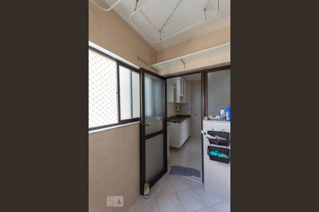 Apartamento para alugar com 90m², 3 quartos e 2 vagas Apartamento para alugar com 90m², 3 quartos e 2 vagasCozinha