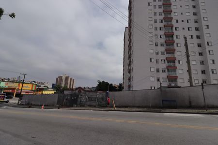 Apartamento para alugar com 55m², 2 quartos e sem vagaFachada