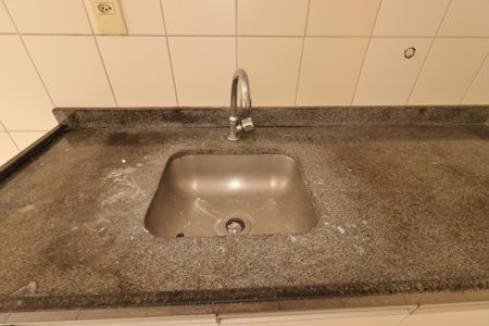 Apartamento para alugar com 55m², 2 quartos e sem vagaCozinha - Pia