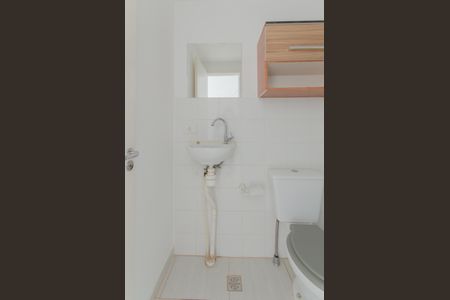 Banheiro de apartamento para alugar com 1 quarto, 36m² em Cambuci, São Paulo