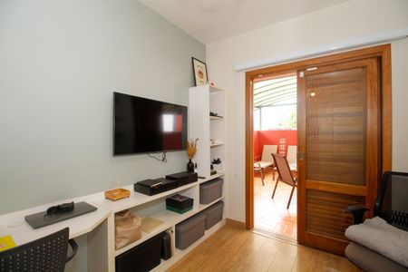 Casa à venda com 180m², 3 quartos e 2 vagas Casa à venda com 180m², 3 quartos e 2 vagasQuarto 1