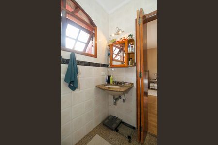 Casa à venda com 180m², 3 quartos e 2 vagas Casa à venda com 180m², 3 quartos e 2 vagasBanheiro da Suíte