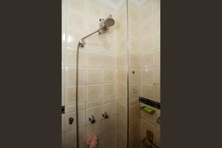 Casa à venda com 180m², 3 quartos e 2 vagas Casa à venda com 180m², 3 quartos e 2 vagasBanheiro Social