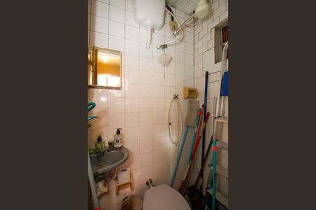 Casa à venda com 180m², 3 quartos e 2 vagas Casa à venda com 180m², 3 quartos e 2 vagasÁrea de Serviço