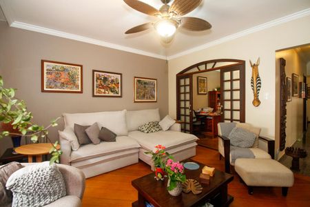 Sala de Estar de casa à venda com 3 quartos, 180m² em Vila Anglo Brasileira, São Paulo