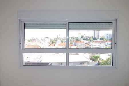 Janela  de apartamento à venda com 1 quarto, 35m² em Passo D’areia, Porto Alegre
