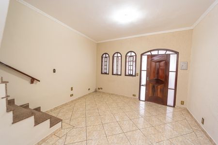 Sala de casa para alugar com 2 quartos, 120m² em Vila Granada, São Paulo