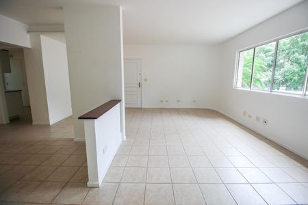 Apartamento para alugar com 100m², 2 quartos e 1 vagaSala