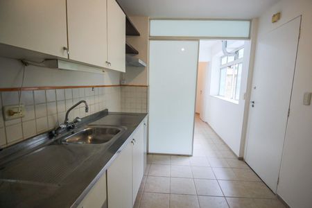 Apartamento para alugar com 100m², 2 quartos e 1 vagaCozinha
