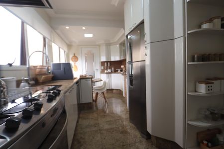 Apartamento à venda com 169m², 3 quartos e 3 vagasCozinha e Copa