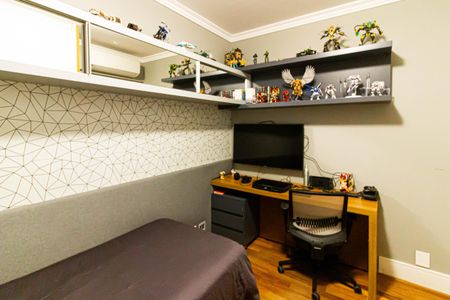 Apartamento à venda com 171m², 3 quartos e 3 vagasQuarto 2