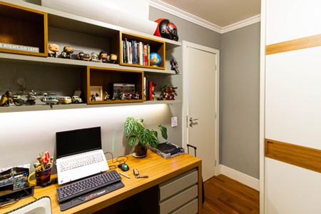 Apartamento à venda com 171m², 3 quartos e 3 vagasQuarto 1