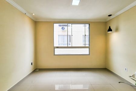 Sala  de apartamento para alugar com 2 quartos, 44m² em Bonsucesso, Rio de Janeiro