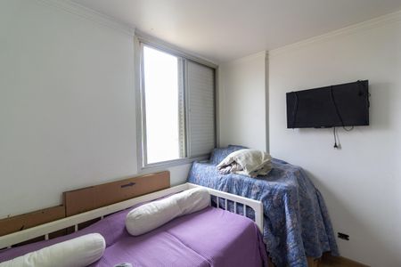 Quarto 1 de apartamento à venda com 2 quartos, 48m² em Jardim dos Prados, São Paulo