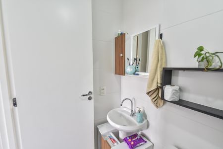 Apartamento para alugar com 35m², 2 quartos e sem vagaBanheiro