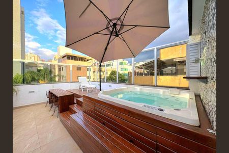 Apartamento à venda com 110m², 2 quartos e 2 vagas