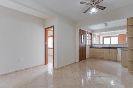 Casa à venda com 134m², 3 quartos e 3 vagasCozinha