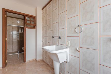 Casa à venda com 134m², 3 quartos e 3 vagasÁrea de Serviço