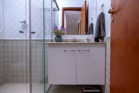 Casa para alugar com 158m², 2 quartos e 1 vagaBanheiro