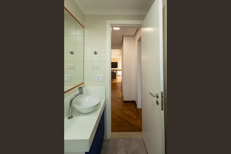 Apartamento à venda com 85m², 3 quartos e 2 vagasBanheiro Social