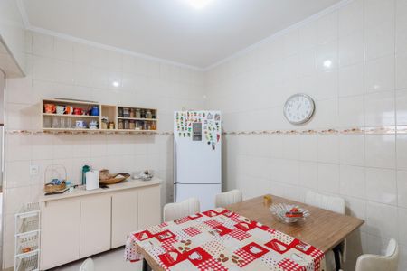 Casa à venda com 201m², 4 quartos e 2 vagasCozinha