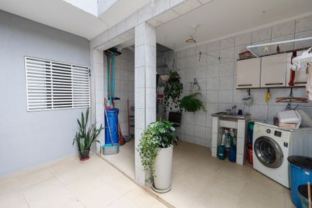 Casa à venda com 201m², 4 quartos e 2 vagasÁrea de Serviço