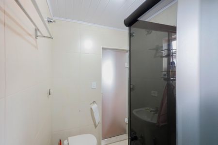 Casa à venda com 201m², 4 quartos e 2 vagasBanheiro da Suíte 1 e 2