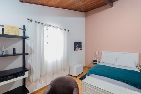 Casa à venda com 201m², 4 quartos e 2 vagasSuíte 1