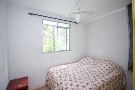 Quarto 2 de apartamento para alugar com 2 quartos, 41m² em Chácara Cotia, Contagem
