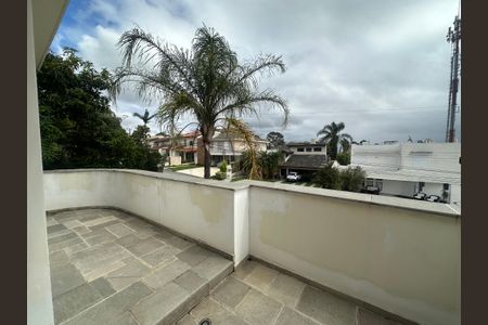 Casa de condomínio para alugar com 833m², 7 quartos e 6 vagasVaranda Suíte 5